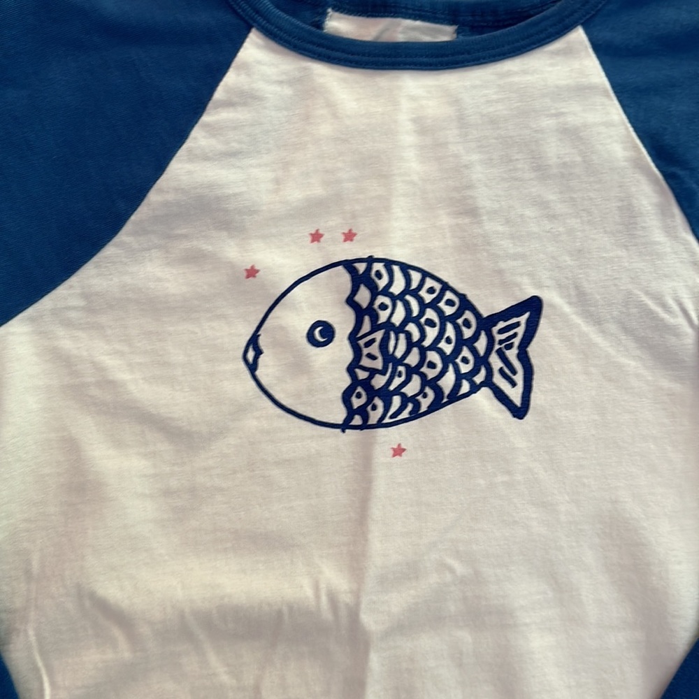Tea Collection fish long sleeve - Picture 2 of 4